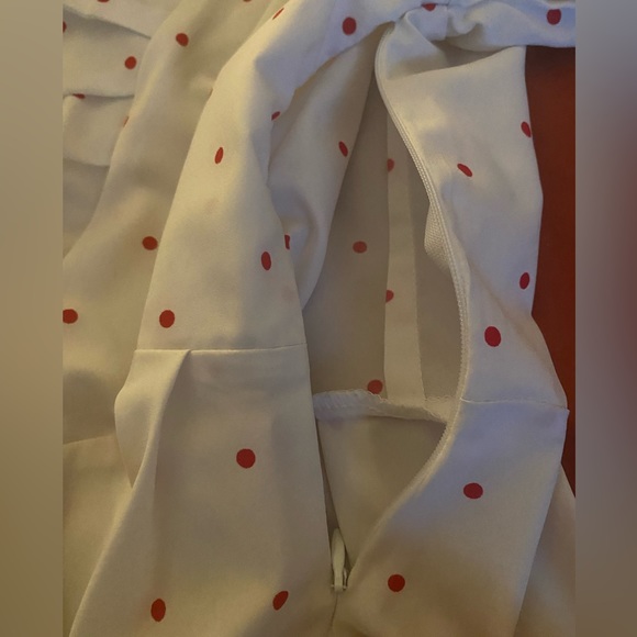 🌹2x$14 Nasty Gal polka dot blouse - Picture 3 of 4